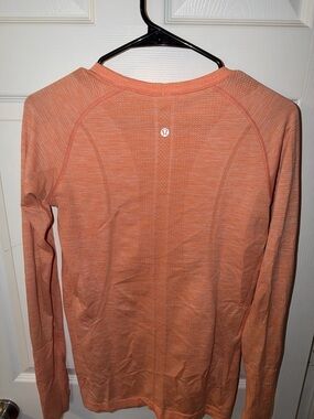 lululemon athletica peach long sleeve seamless top